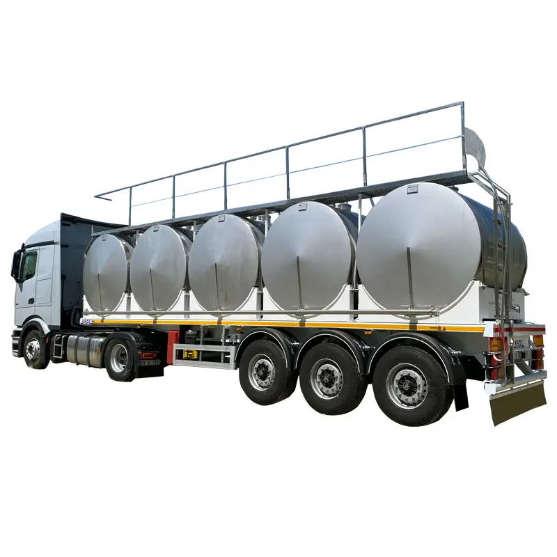 خزانات نقل الحليب على المقطورات